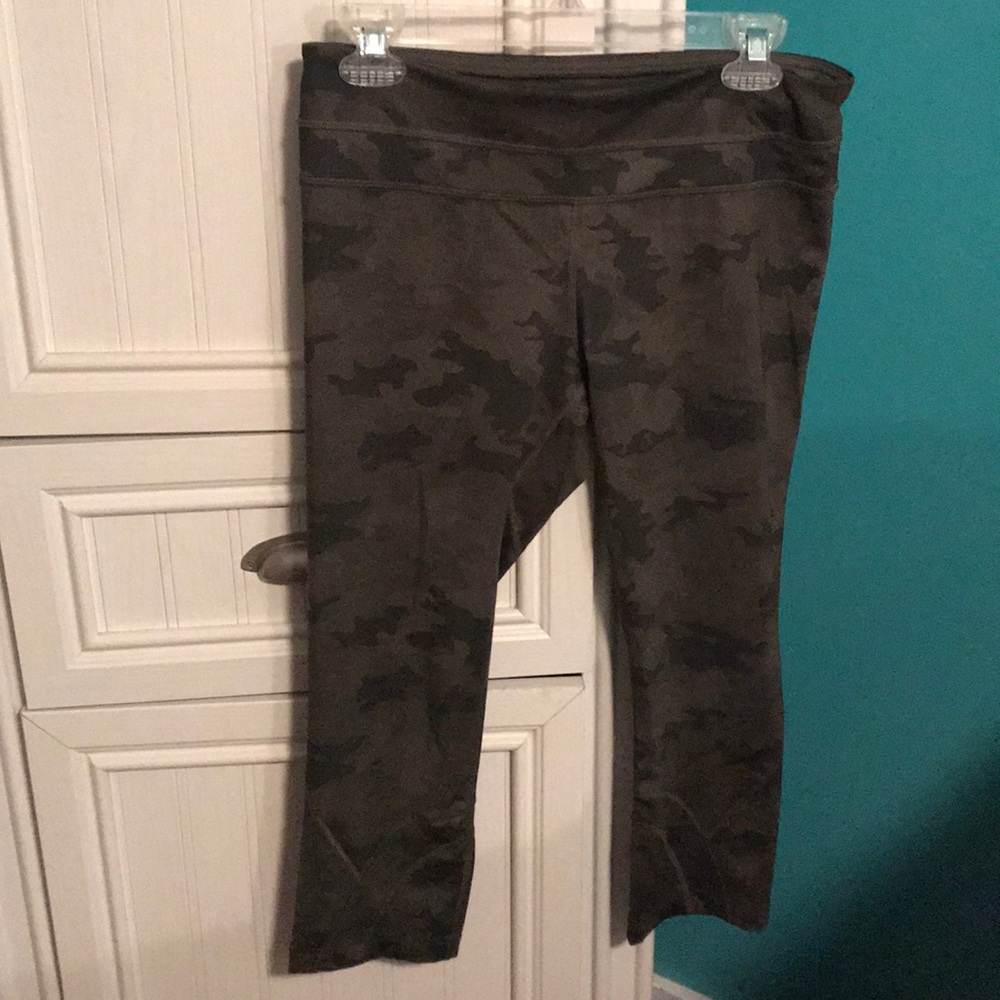 Camouflage workout pants! Lululememon